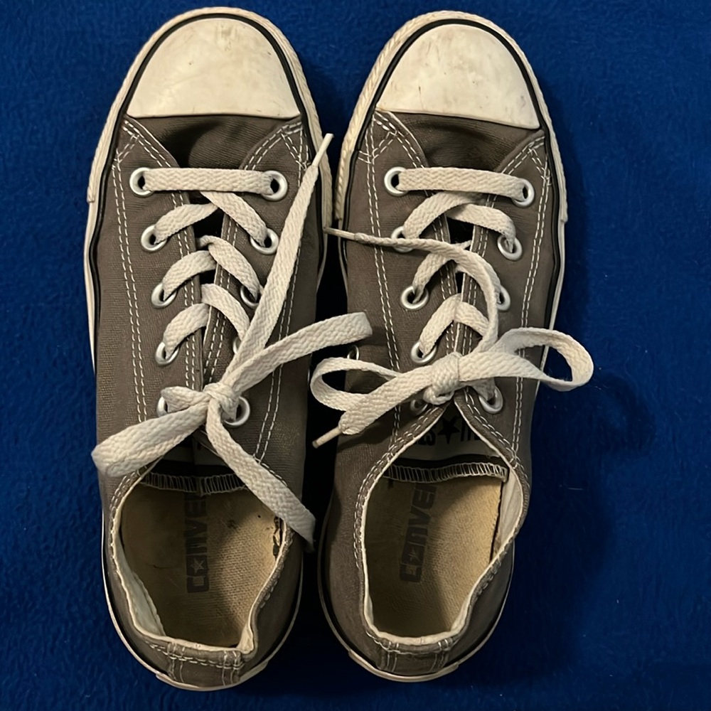 Women’s Coverse Chuck Taylor All Star sneakers
